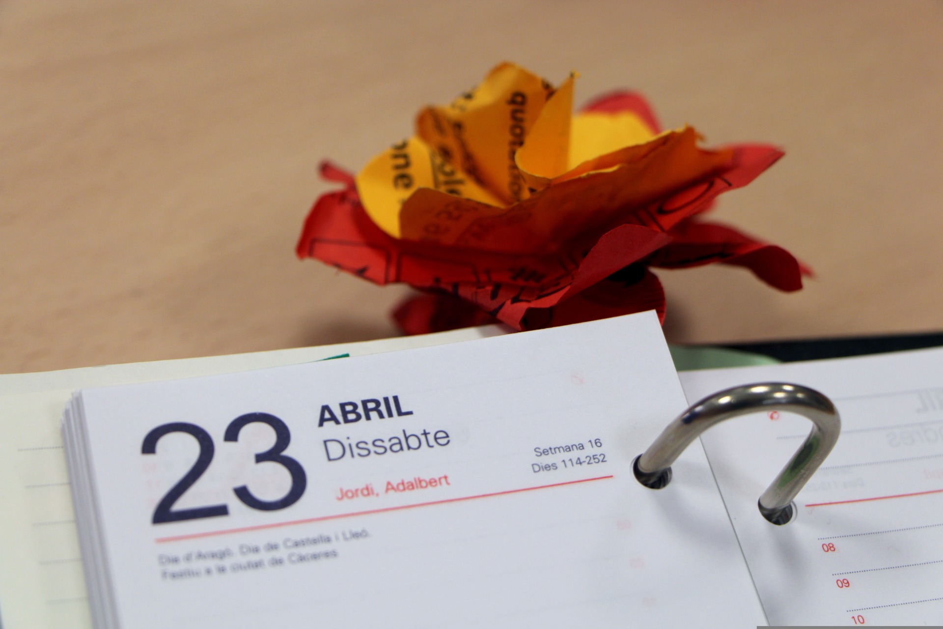 Calendar deschis